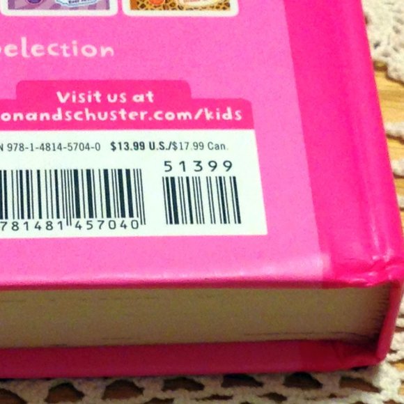 Dork Diaries, Volume 10, Middle Grades, Tales from a not so perfect pet sitter - Picture 5 of 6